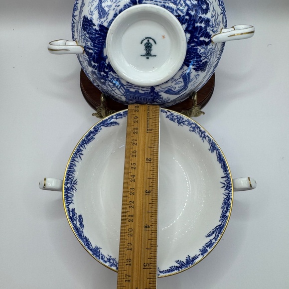 Royal Crown Derby Blue Mikado double handled soup bowl - set of 2. EUC. - Picture 5 of 10
